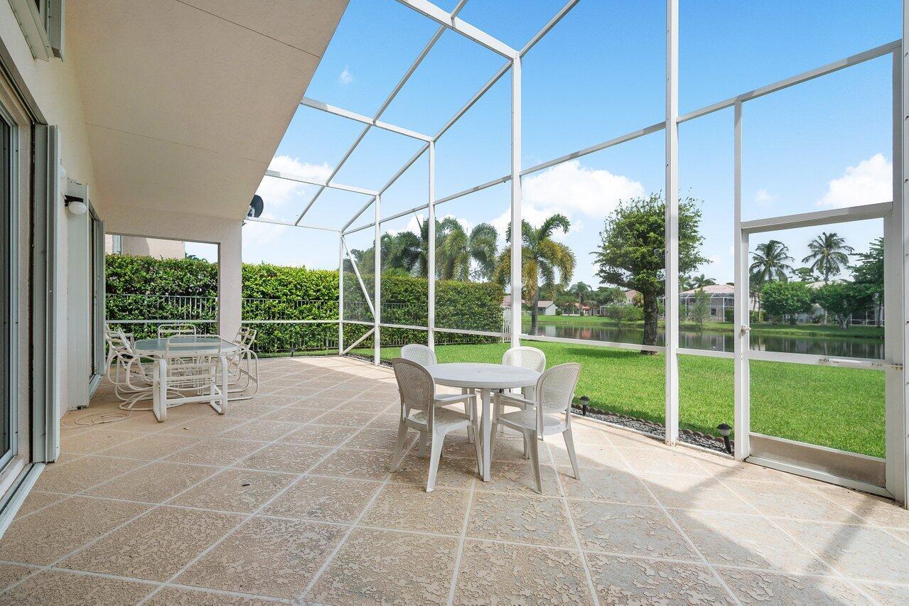 5609 Marseilles Port Lane