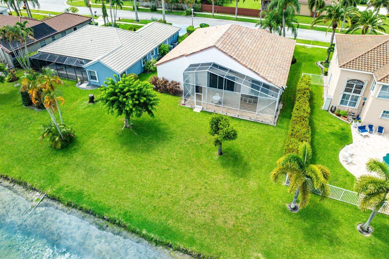 5609 Marseilles Port Lane