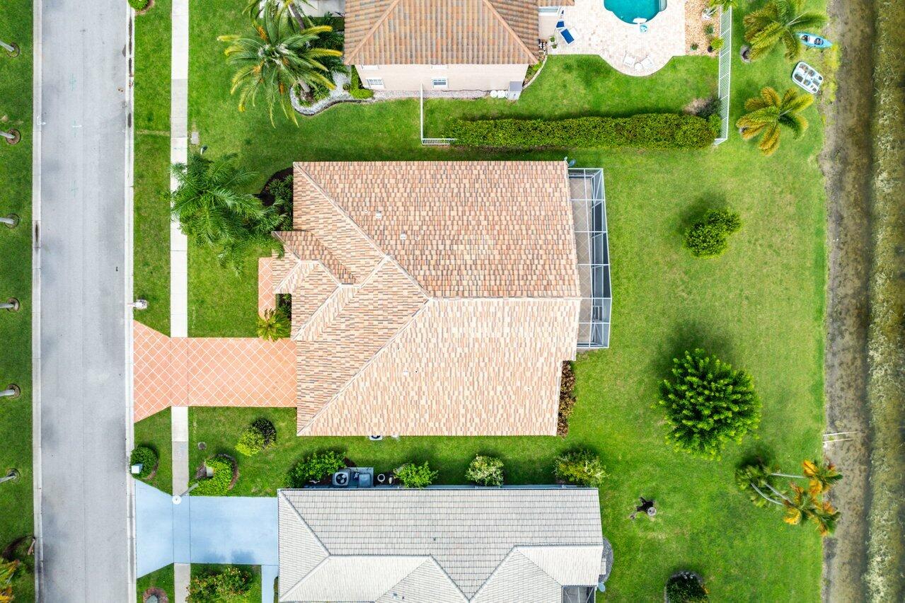 5609 Marseilles Port Lane