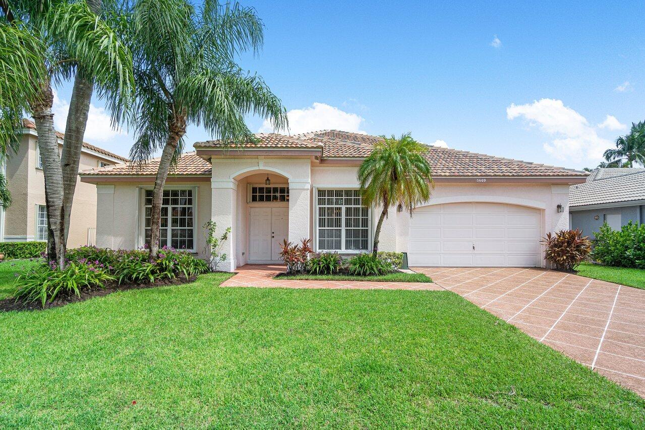 5609 Marseilles Port Lane