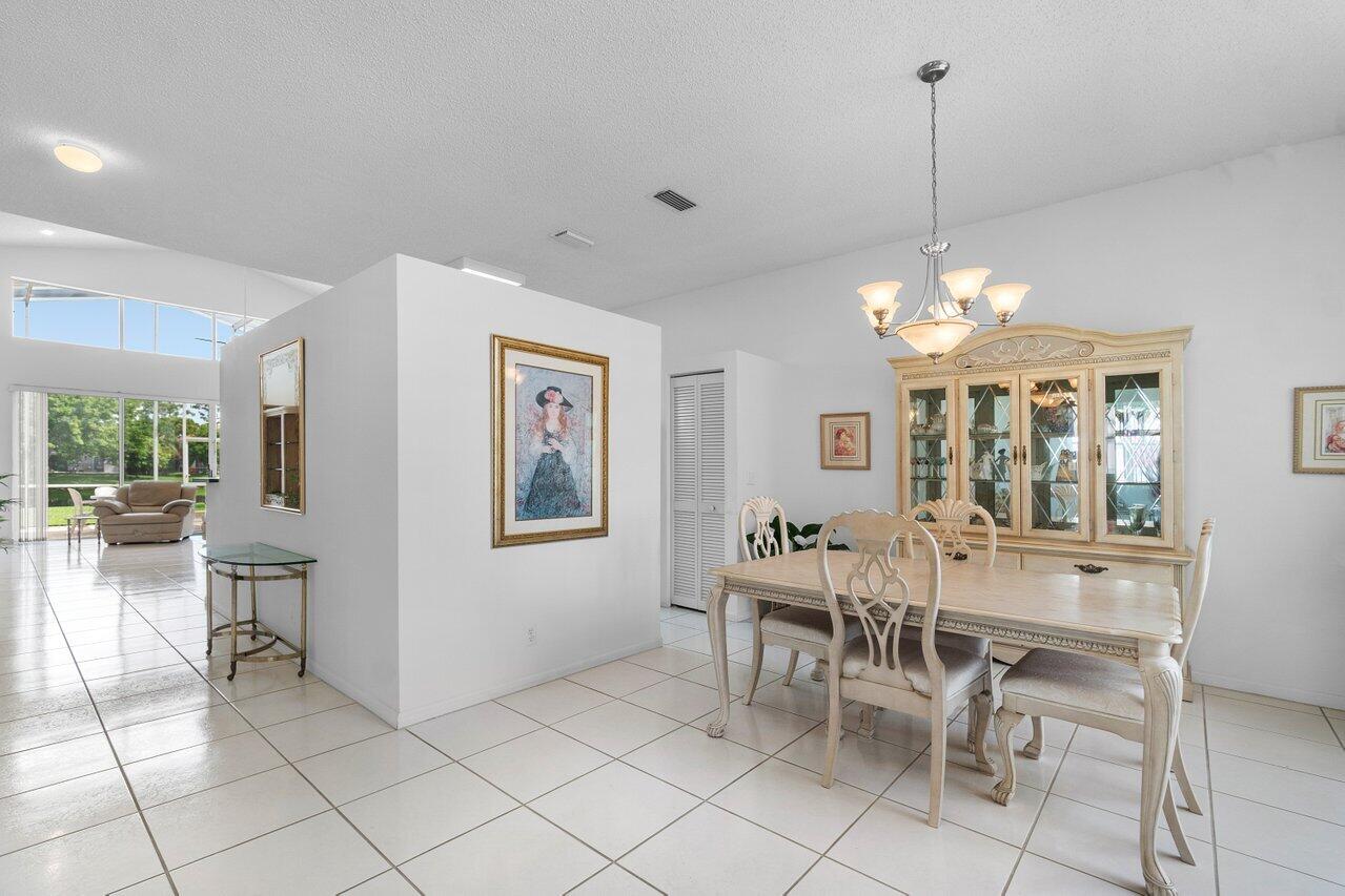 5609 Marseilles Port Lane