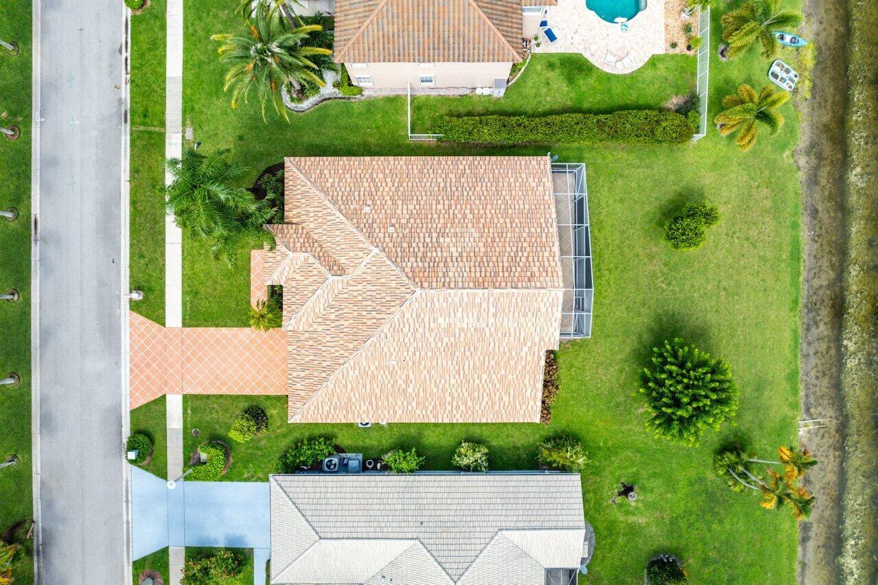 5609 Marseilles Port Lane