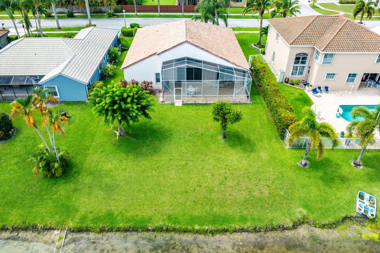5609 Marseilles Port Lane