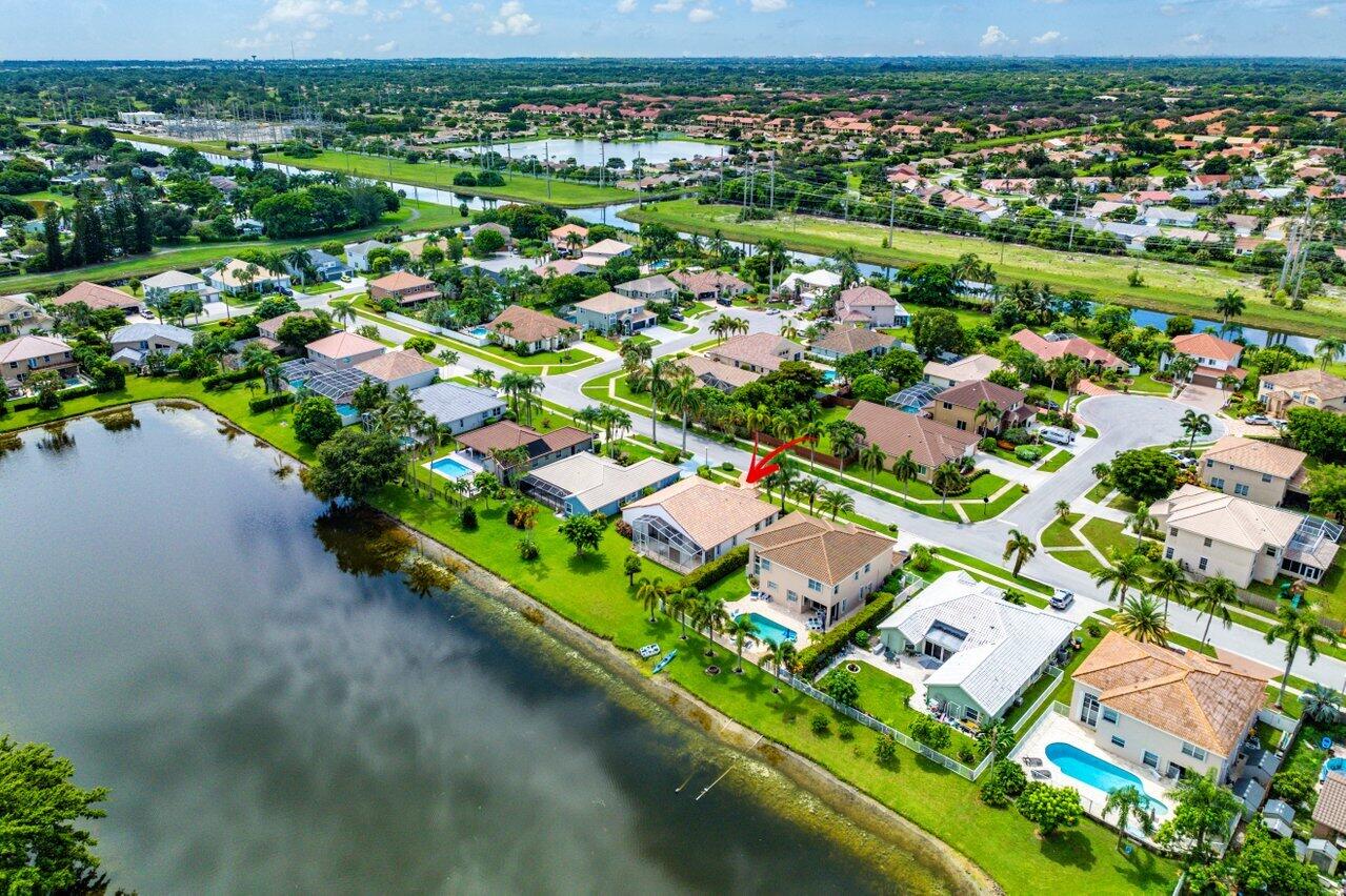 5609 Marseilles Port Lane