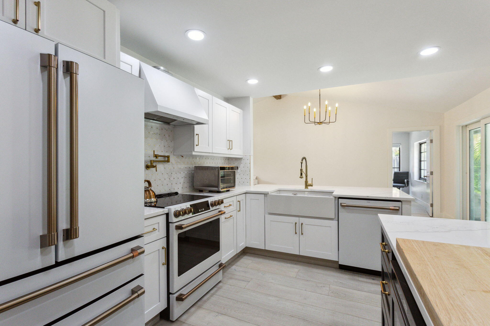 3757 NW 7th Court