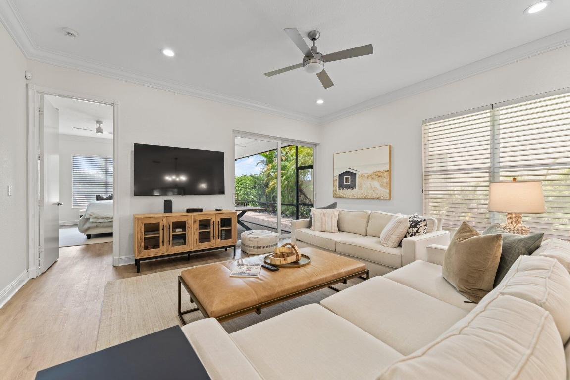 102 Isle Verde Way Way