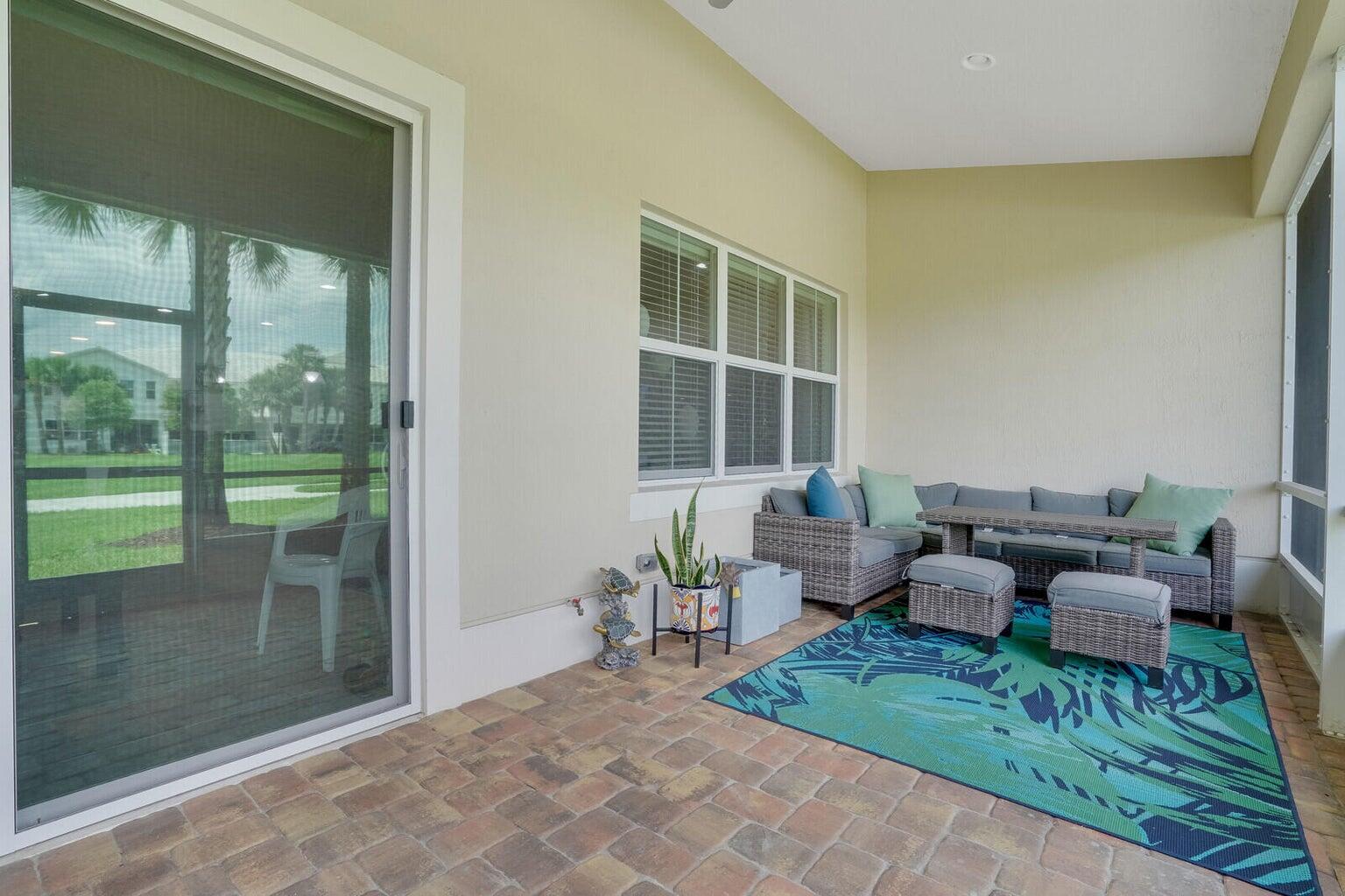 12068 Cypress Key Way