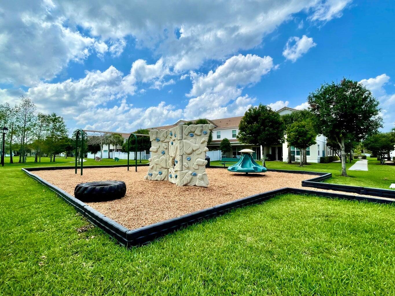 12068 Cypress Key Way