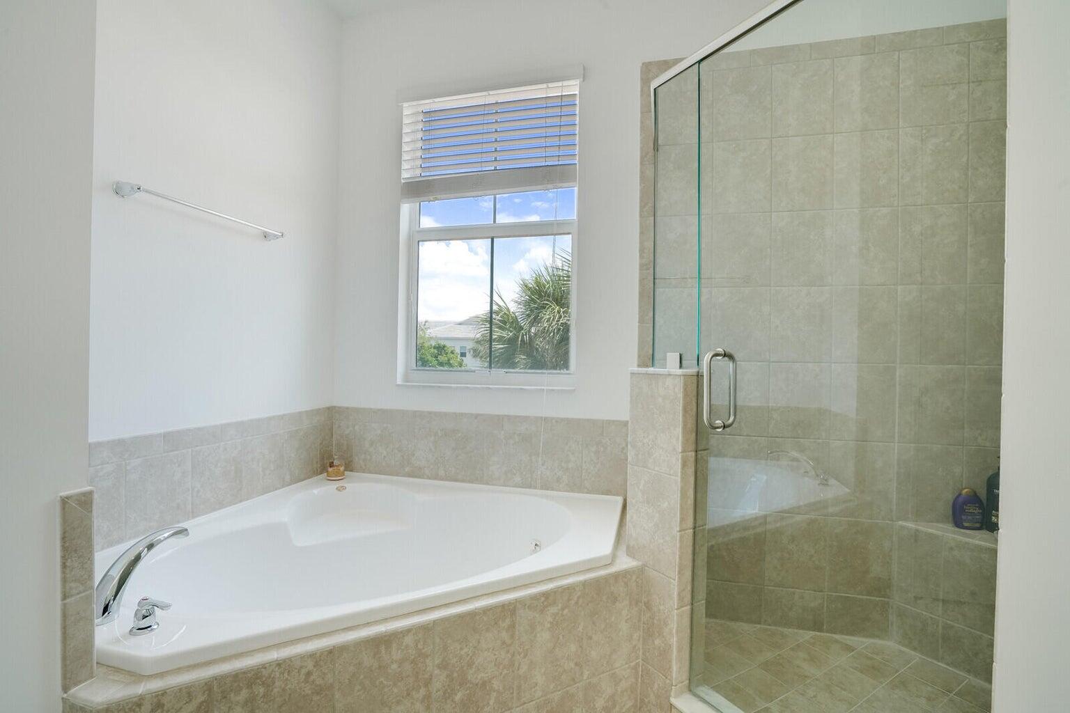 12068 Cypress Key Way