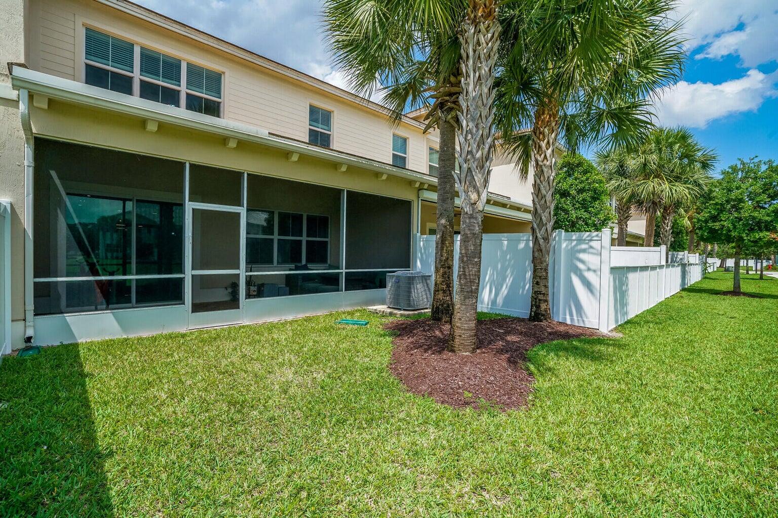 12068 Cypress Key Way