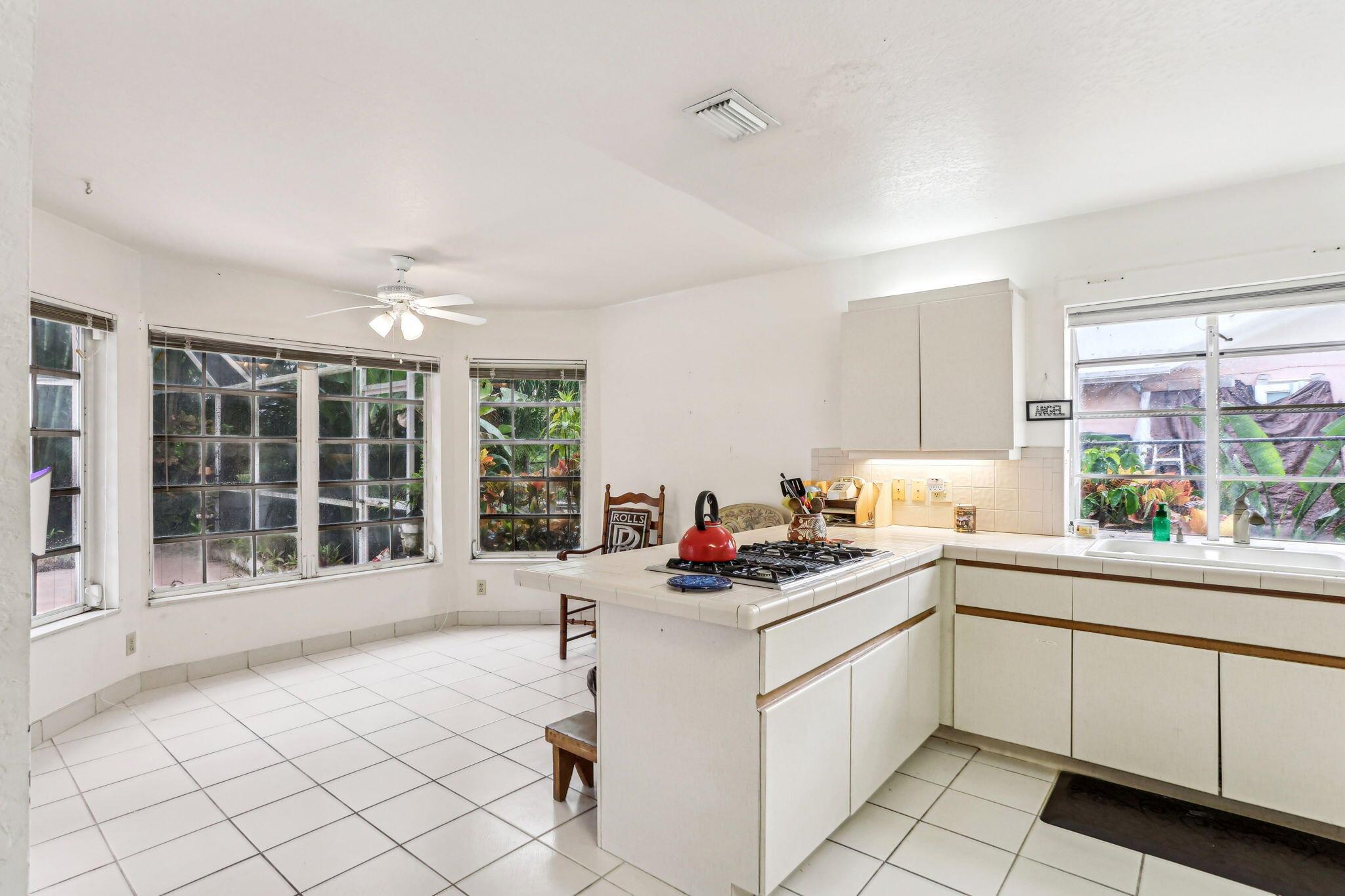 7699 E Country Club Boulevard