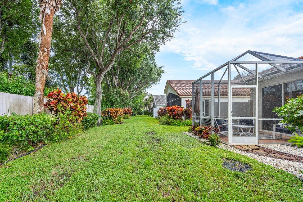 9756 Arbor View Drive S