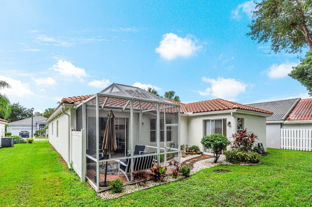 9756 Arbor View Drive S