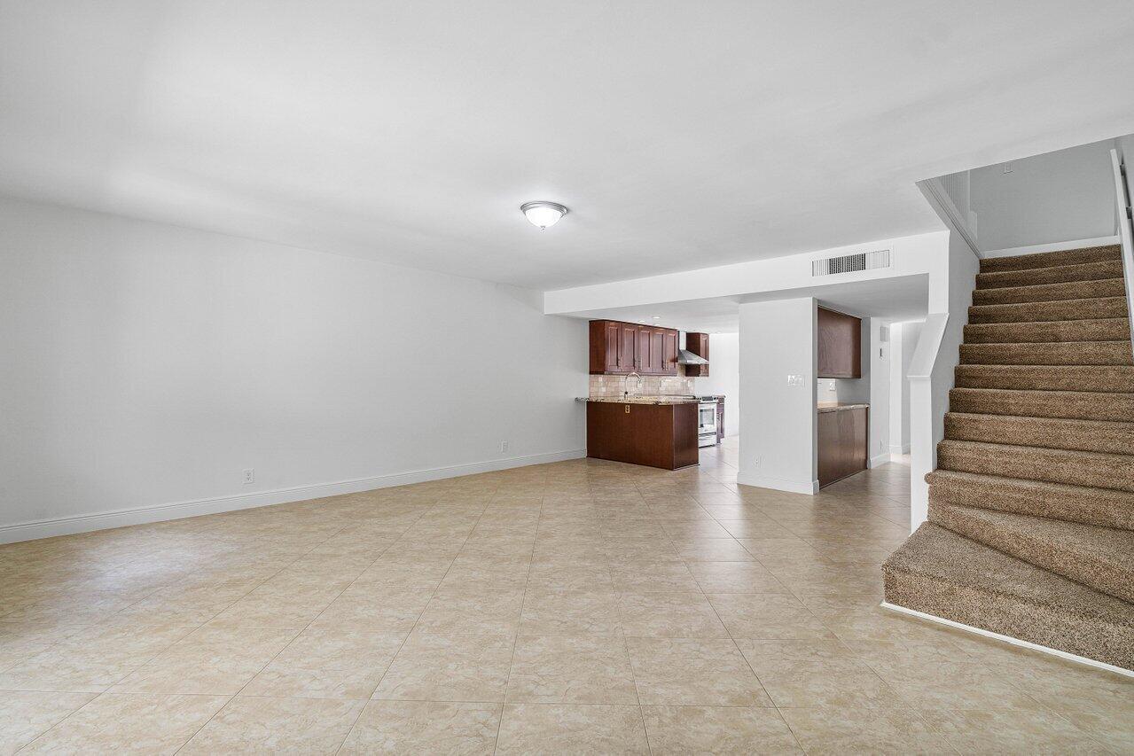 1330 NW 13th Street, 16, Boca Raton Unit: 16