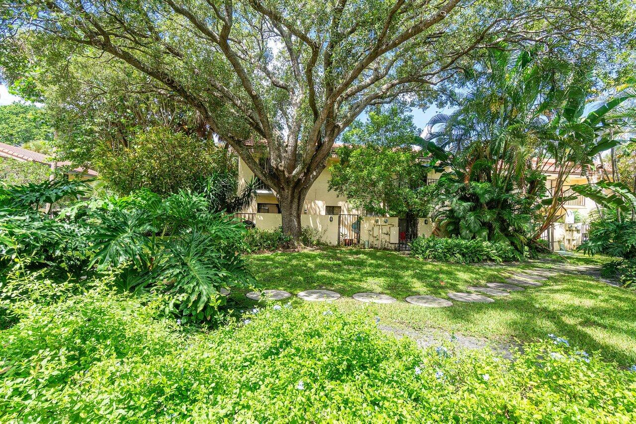 1330 NW 13th Street, 16, Boca Raton Unit: 16