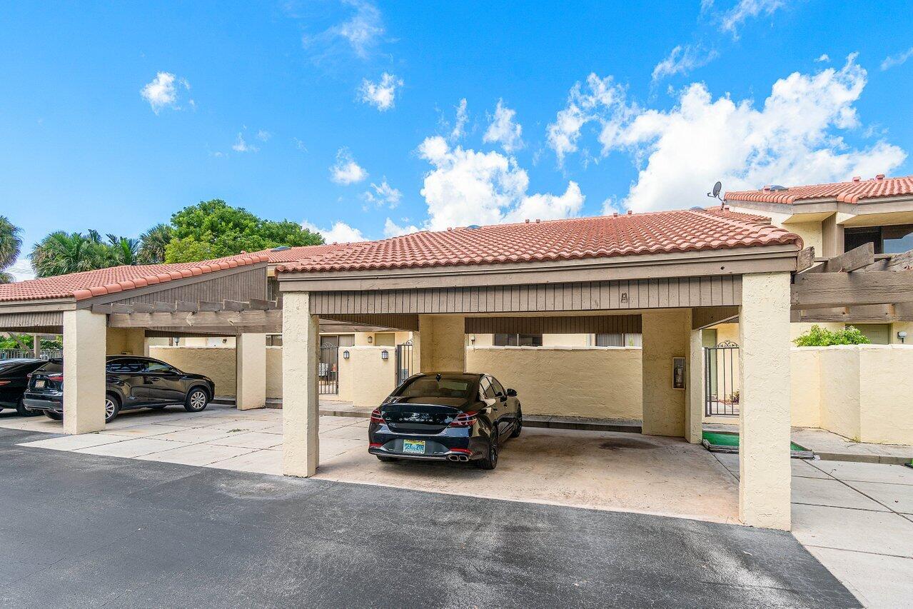 1330 NW 13th Street, 16, Boca Raton Unit: 16