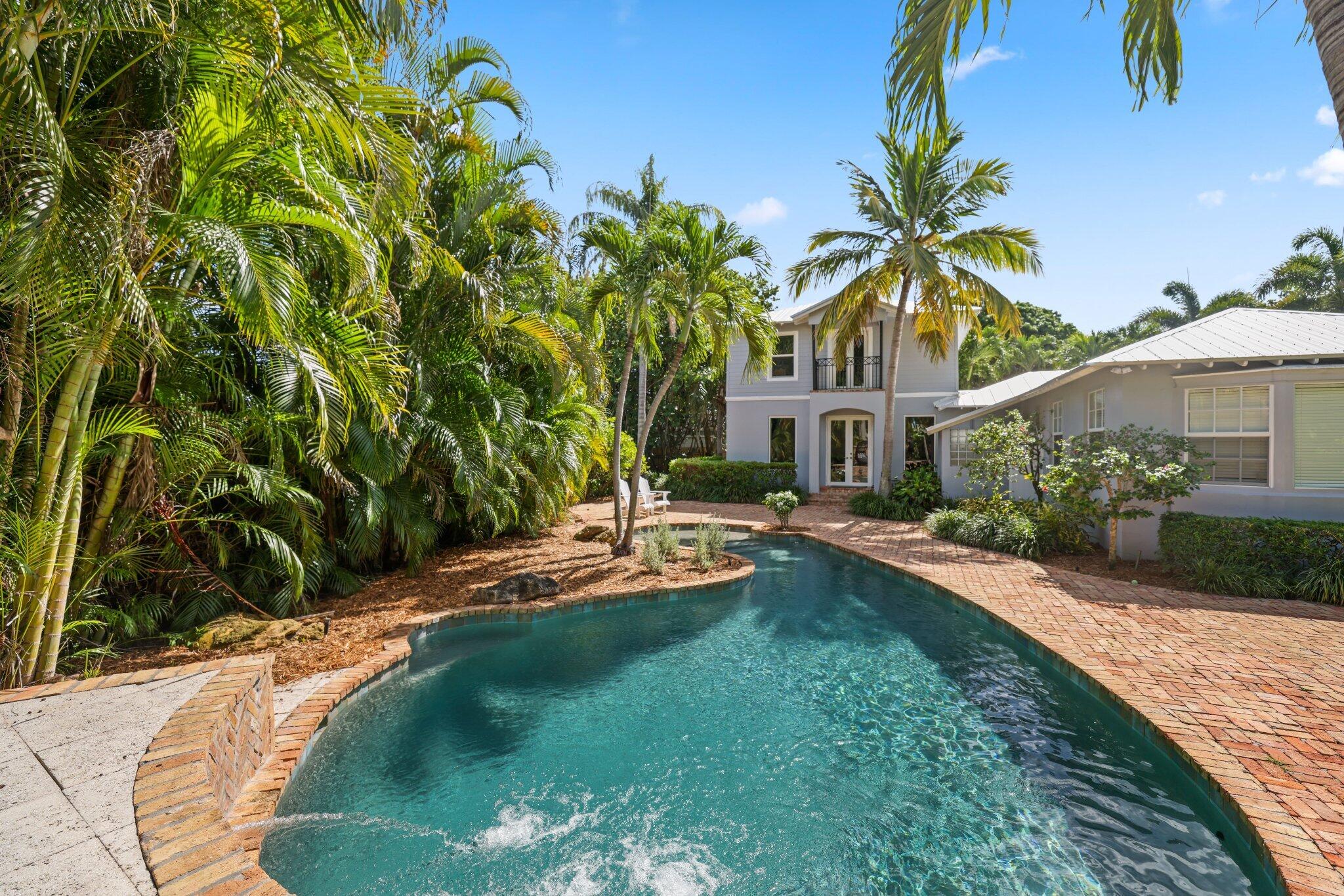 920 Hibiscus Lane