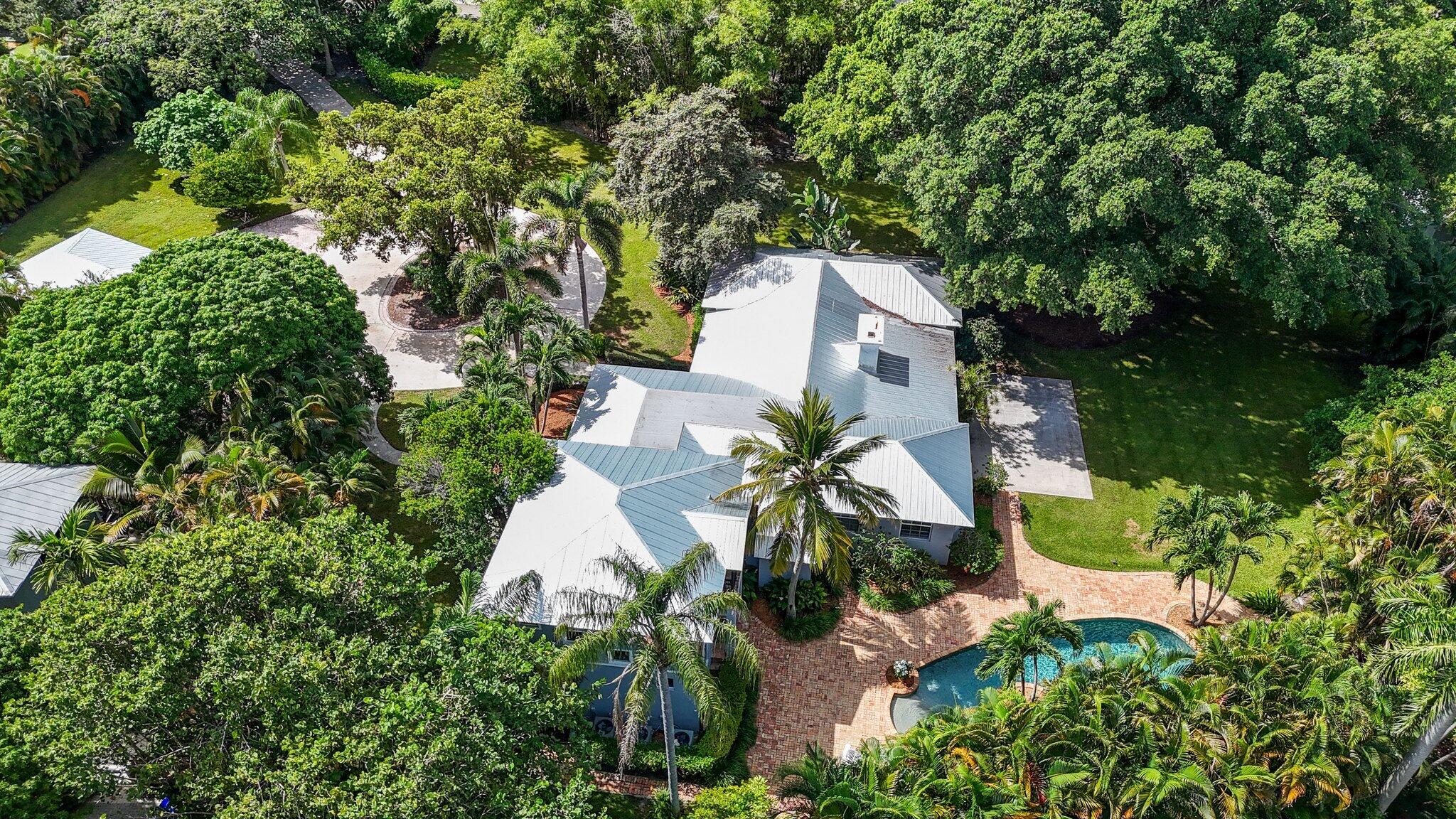 920 Hibiscus Lane