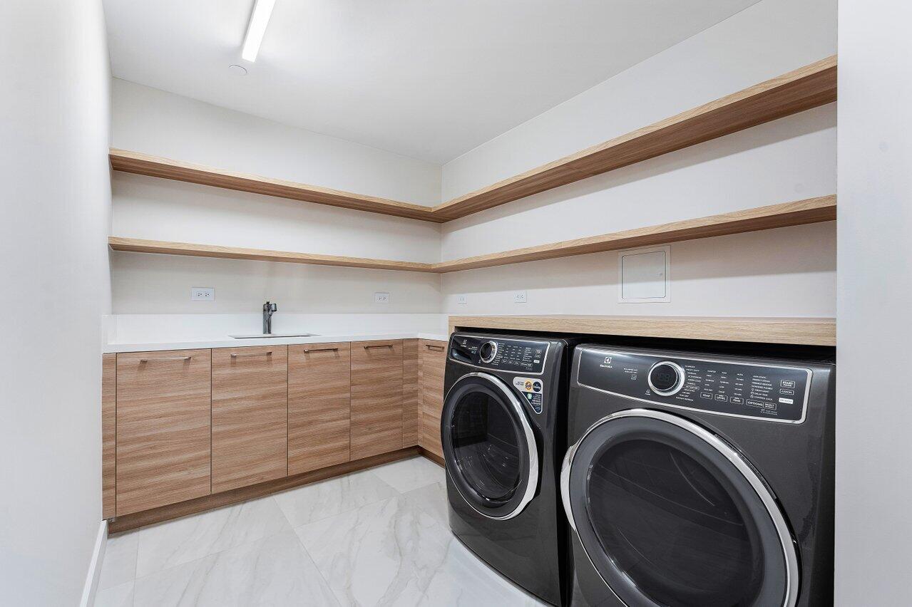 210 SE Mizner Boulevard 801