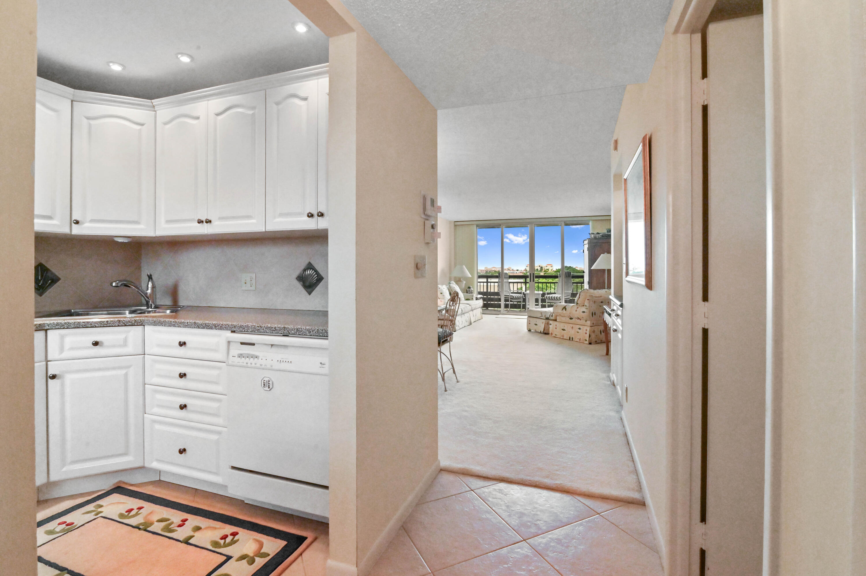 555 NW 4th Avenue 520