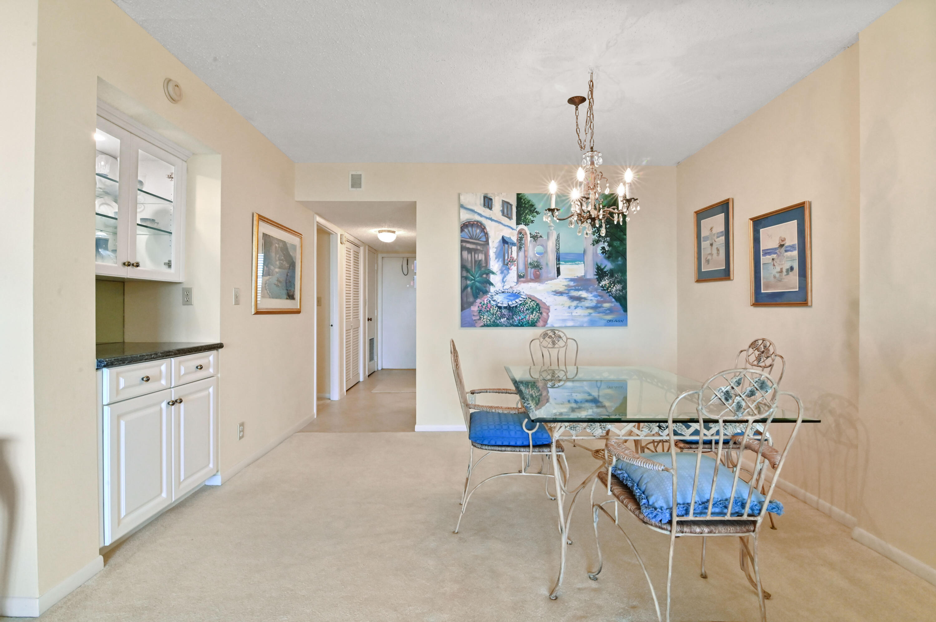 555 NW 4th Avenue 520