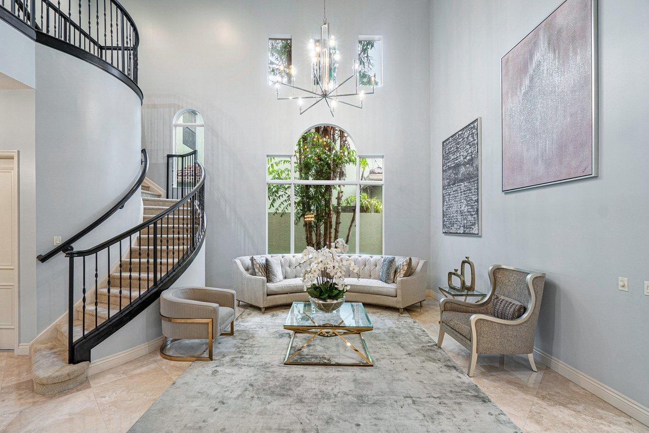 17771 Lake Azure Way