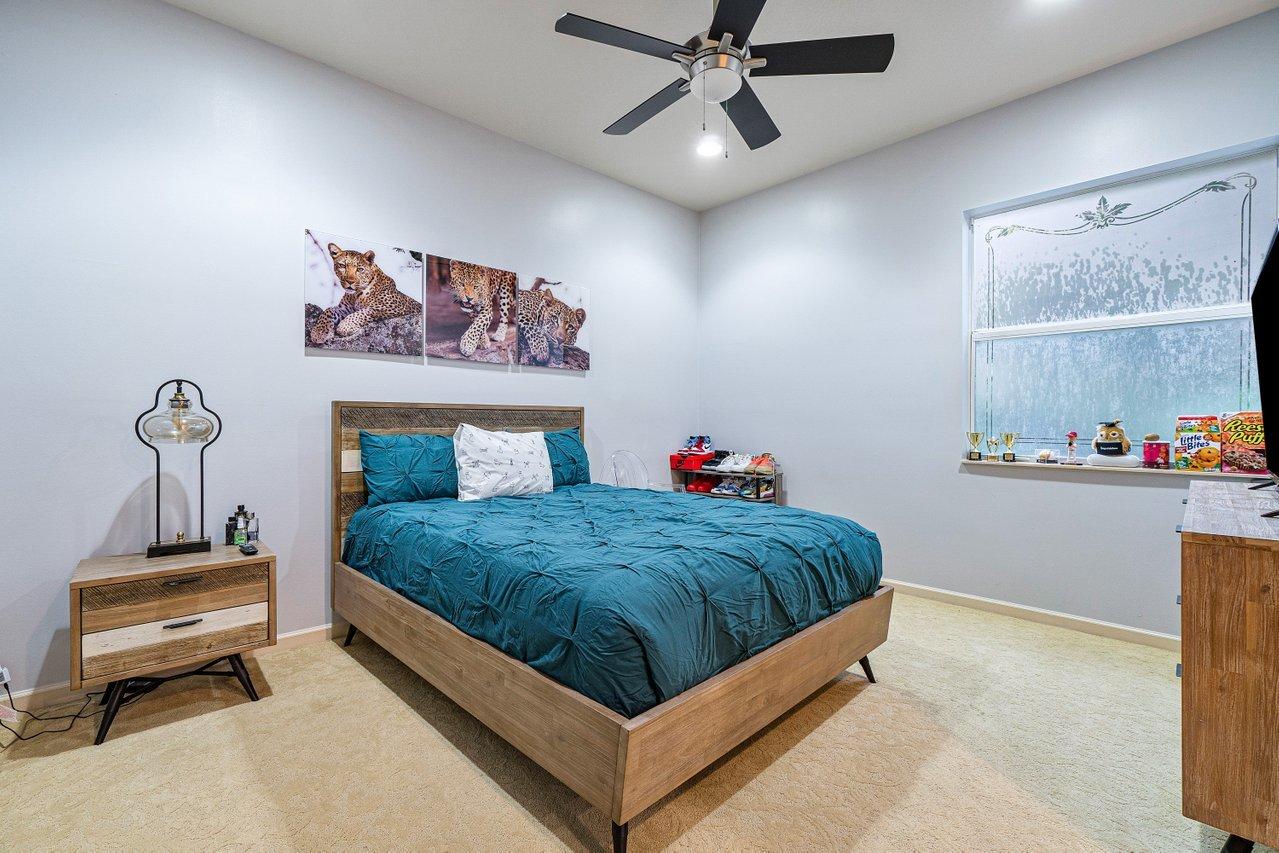 17771 Lake Azure Way