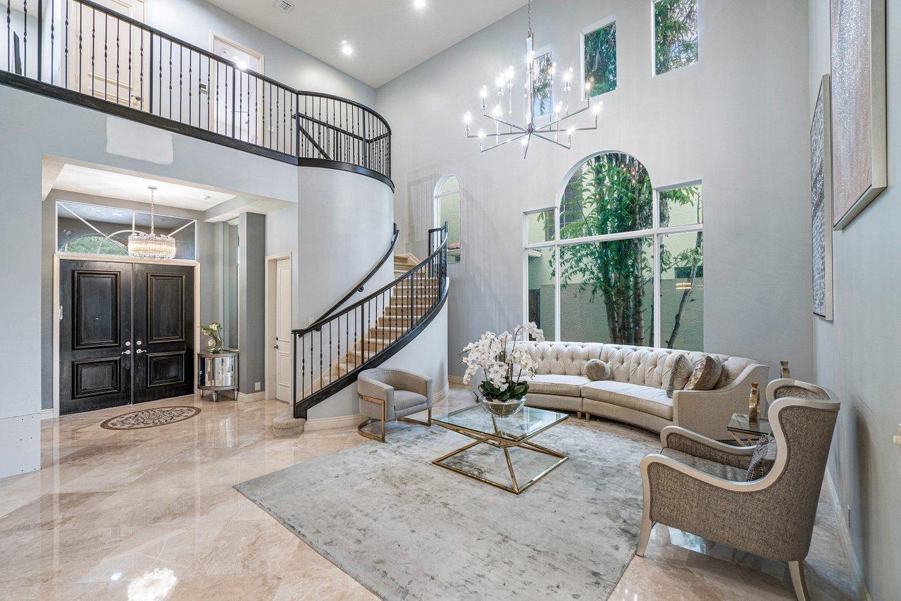 17771 Lake Azure Way