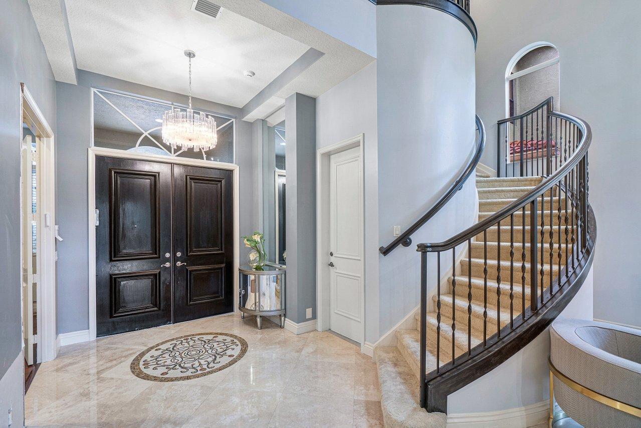 17771 Lake Azure Way