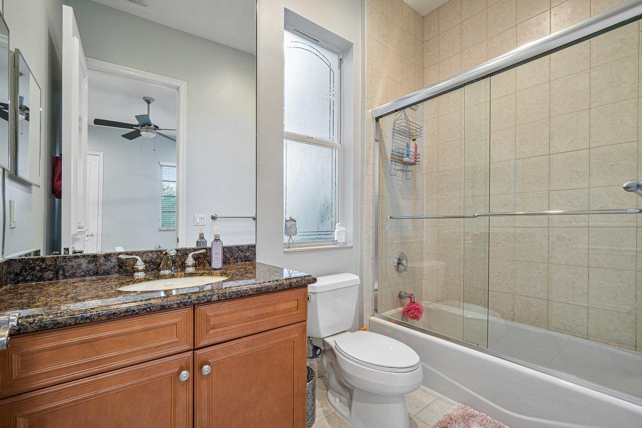 17771 Lake Azure Way