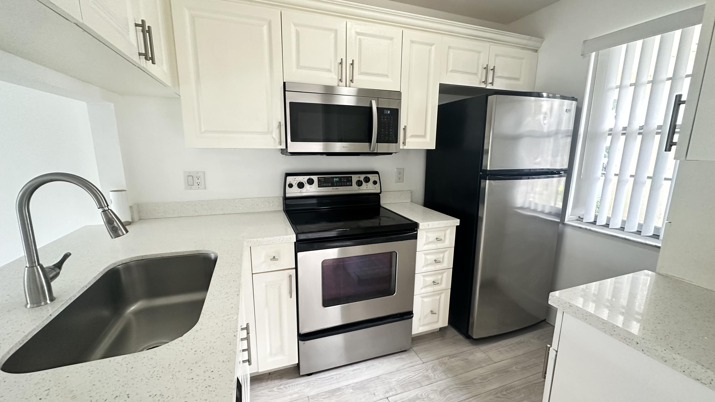 9991 Three Lakes Circle #25-C