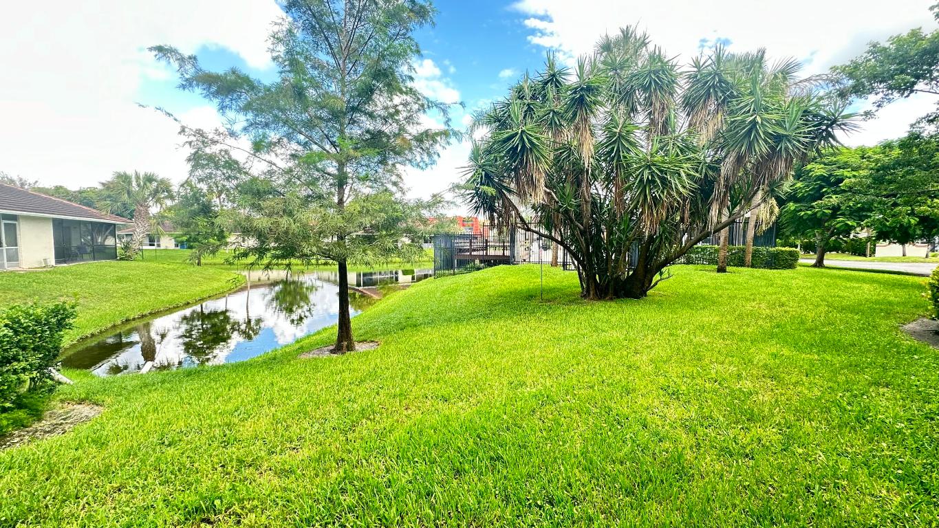 9991 Three Lakes Circle #25-C