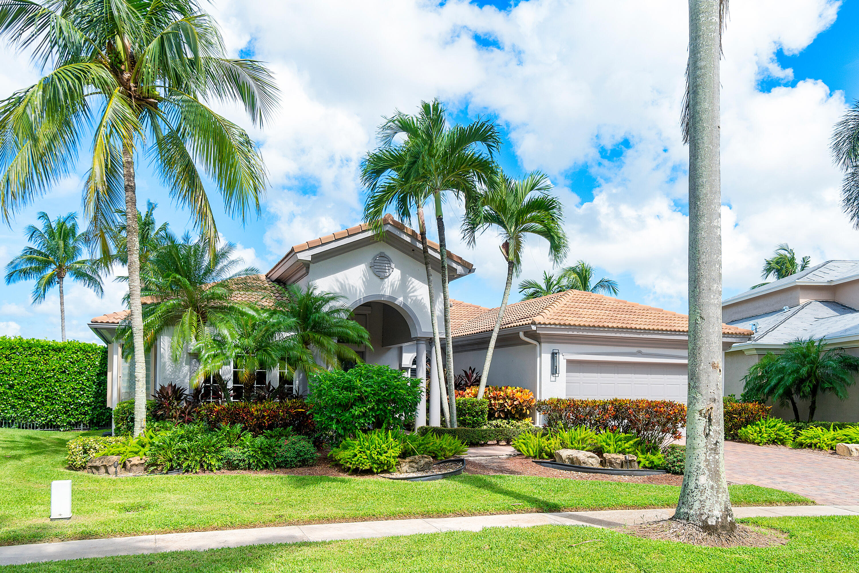 8119 Laurel Ridge Court, Delray Beach