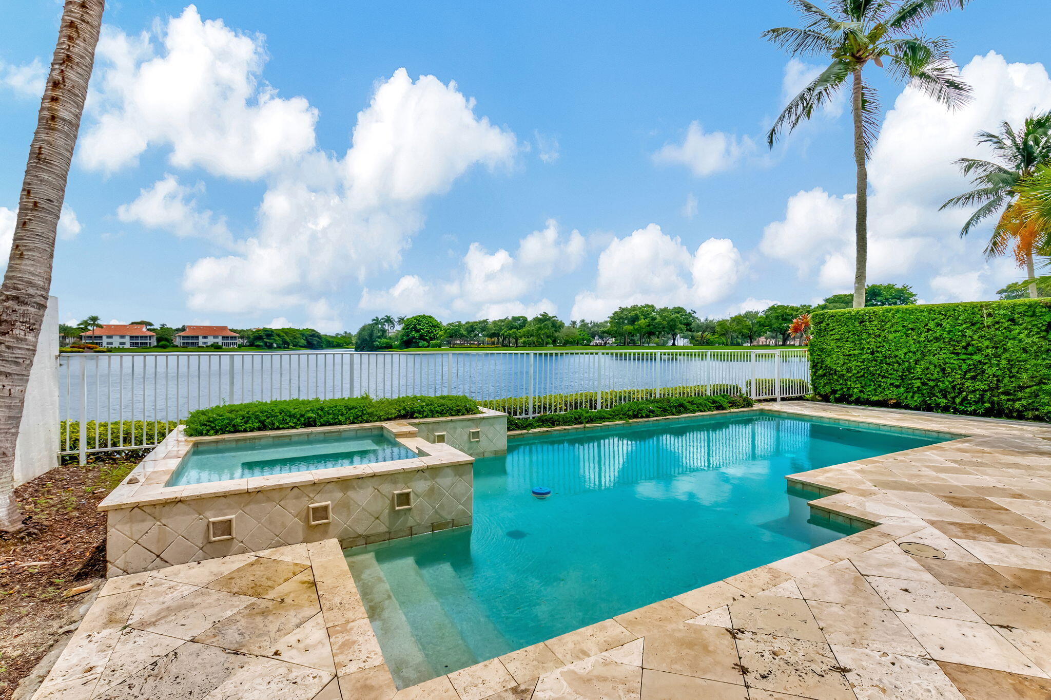 5854 NW 25th Terrace