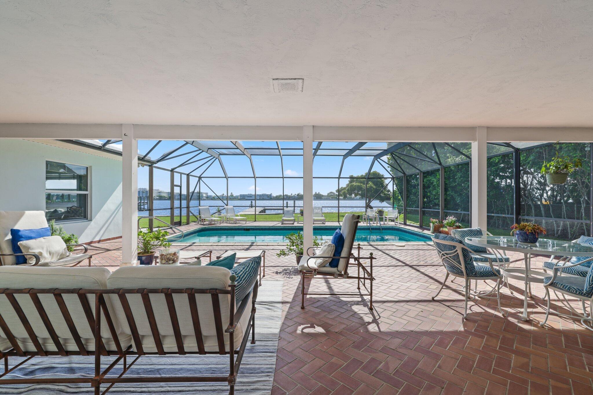 2002 Notre Dame Drive