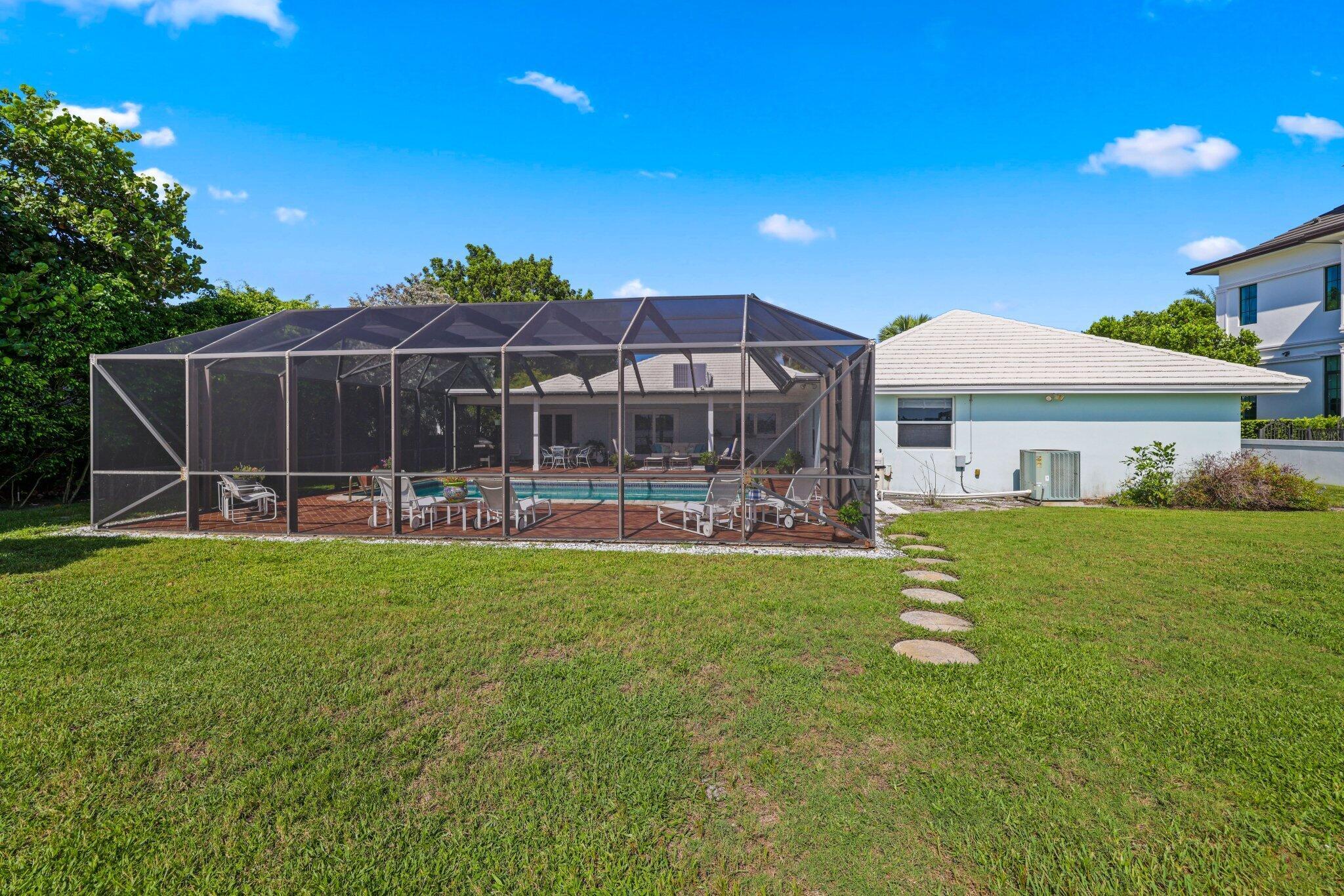 2002 Notre Dame Drive