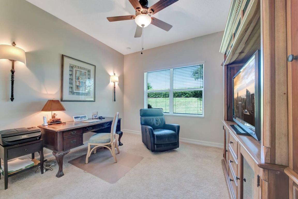 9867 Bluefield Drive, Boynton Beach