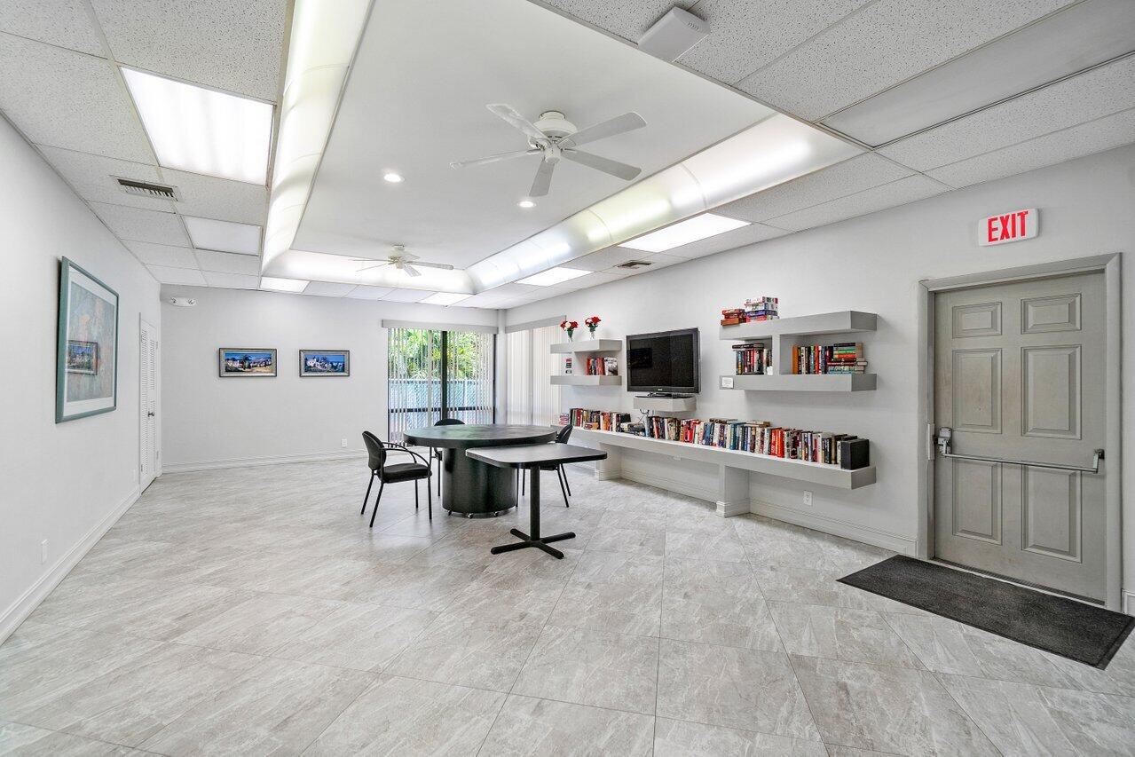 9292 Vista Del Lago C, C, Boca Raton Unit: C