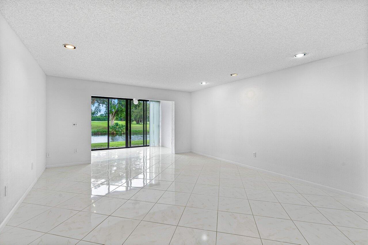 9292 Vista Del Lago C, C, Boca Raton Unit: C