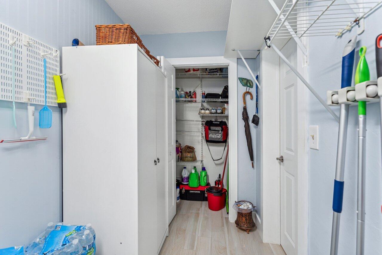 1024 Bel Air Drive 2