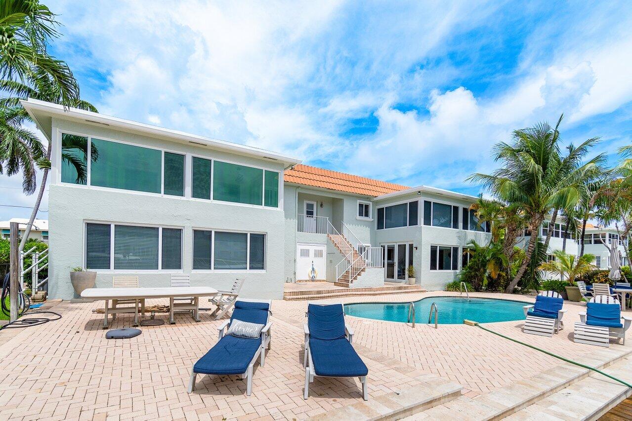 1024 Bel Air Drive 2