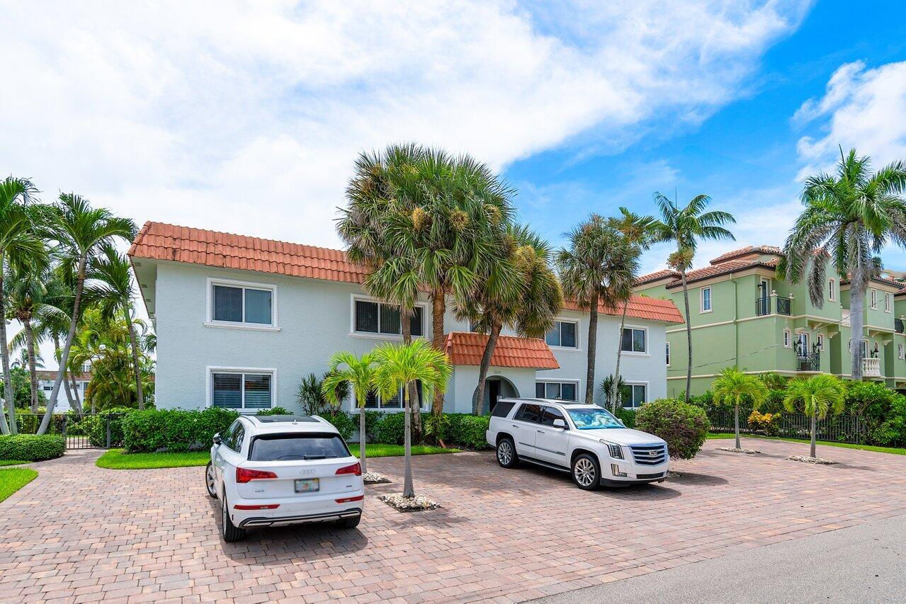 1024 Bel Air Drive 2