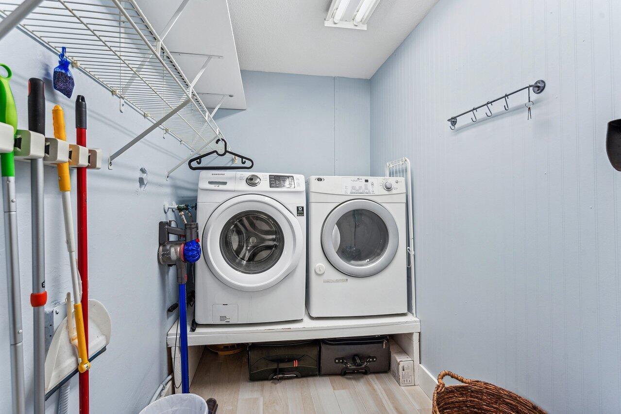 1024 Bel Air Drive 2