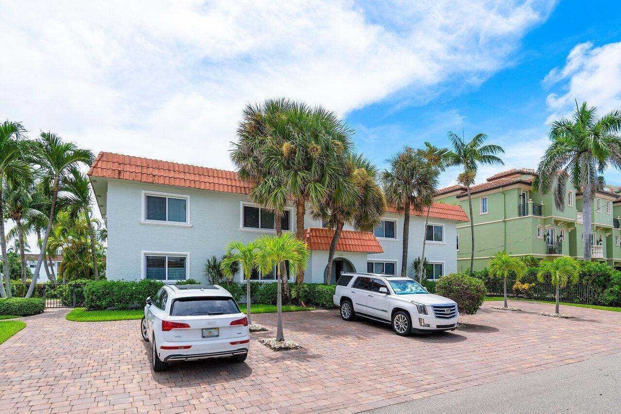 1024 Bel Air Drive 2