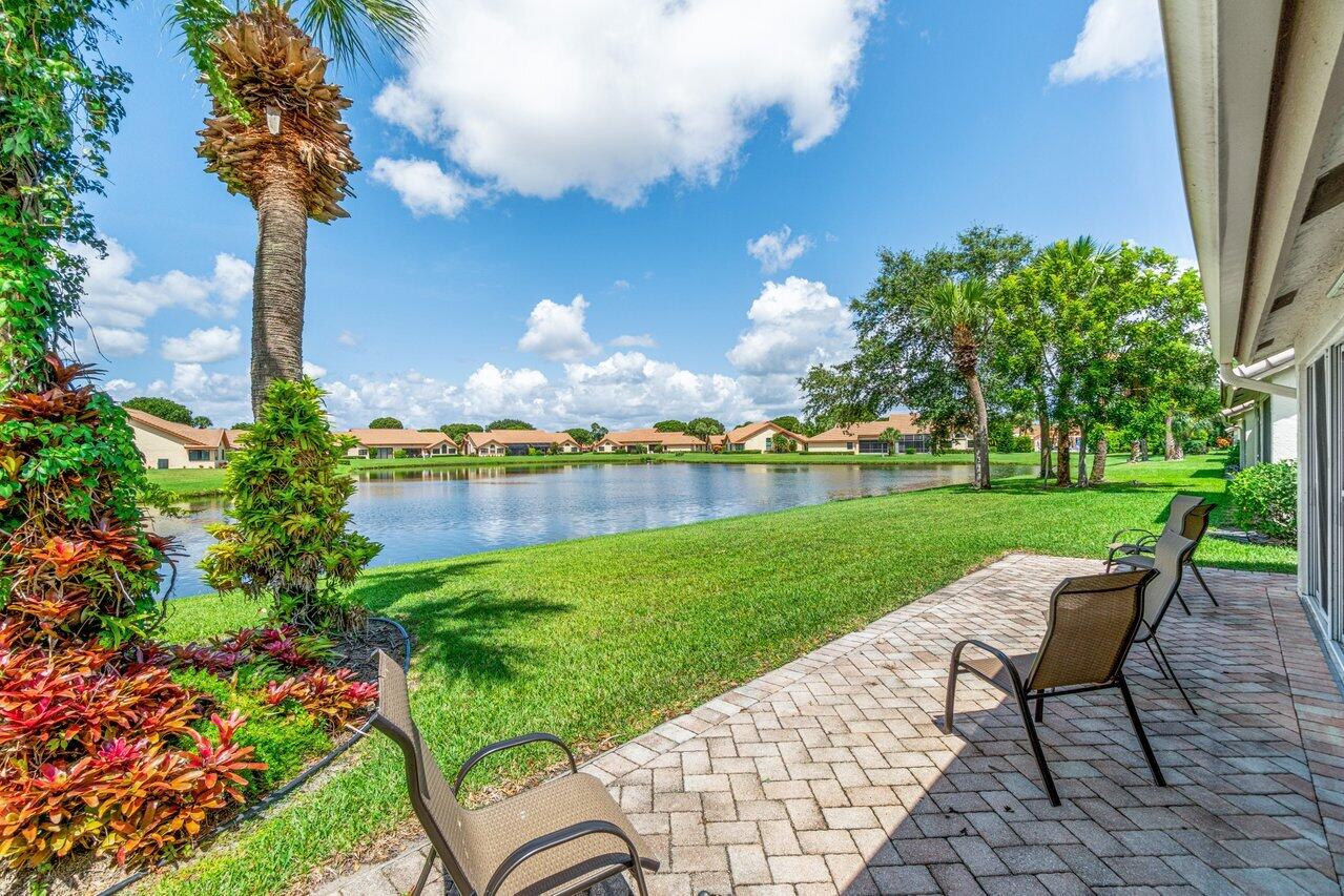 7215 Ashford Lane