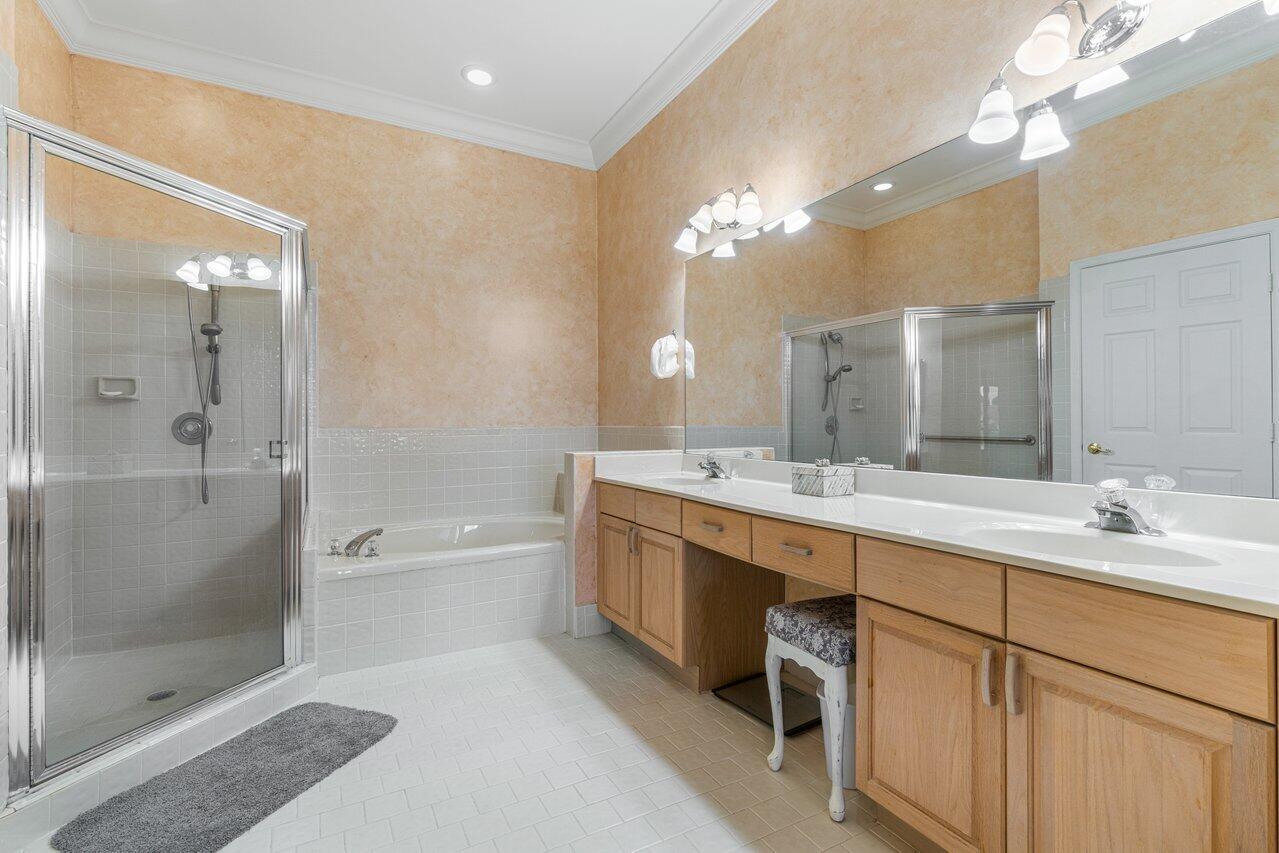 7215 Ashford Lane