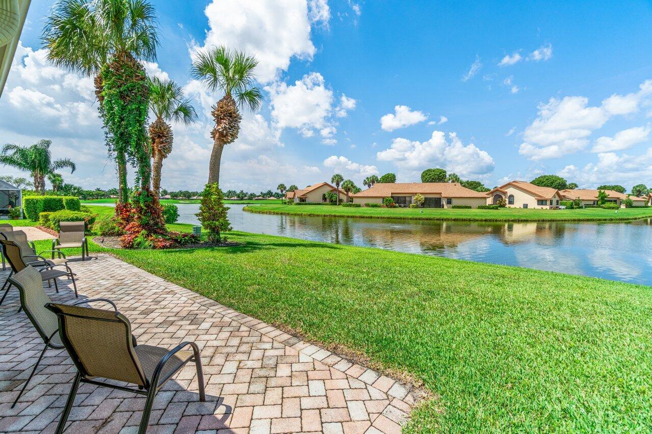 7215 Ashford Lane