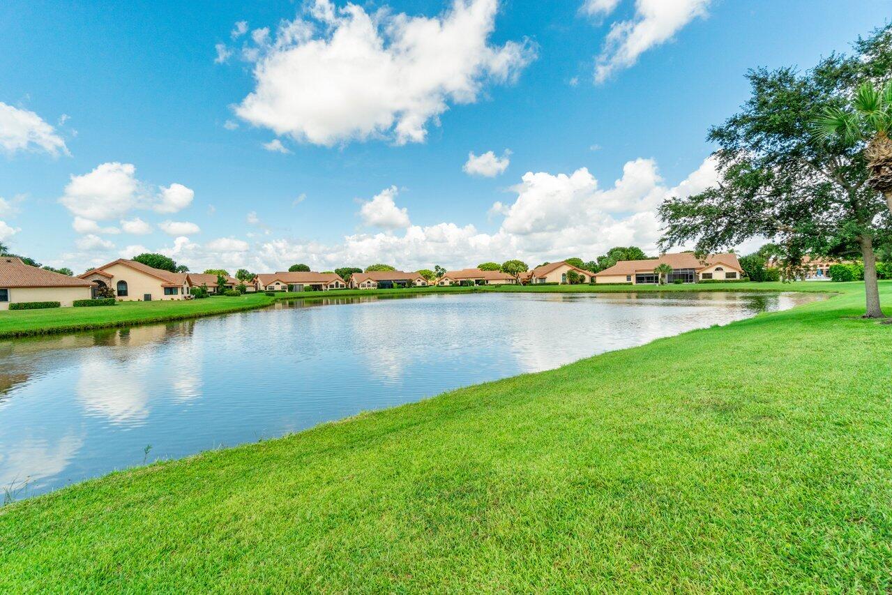 7215 Ashford Lane