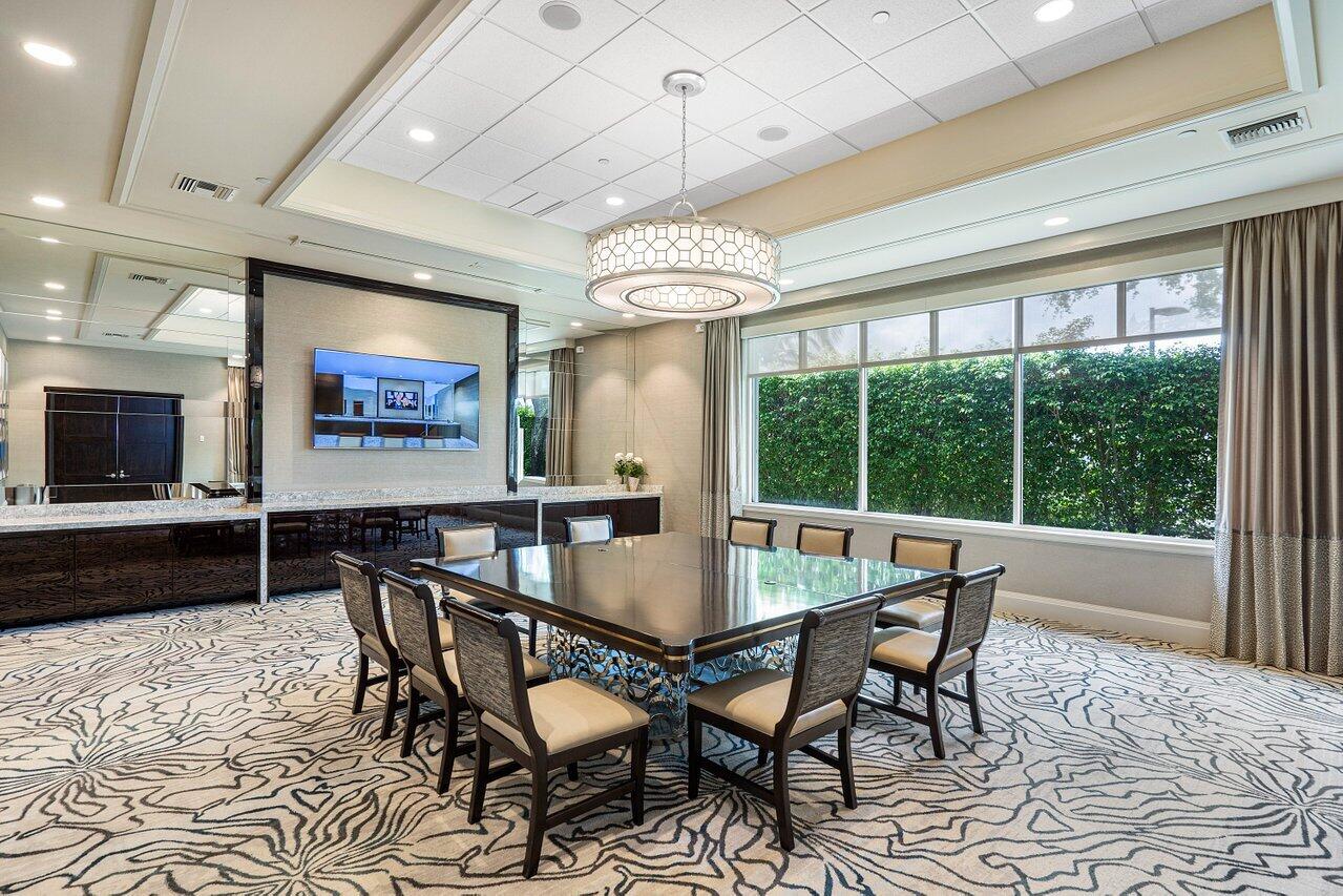 7215 Ashford Lane