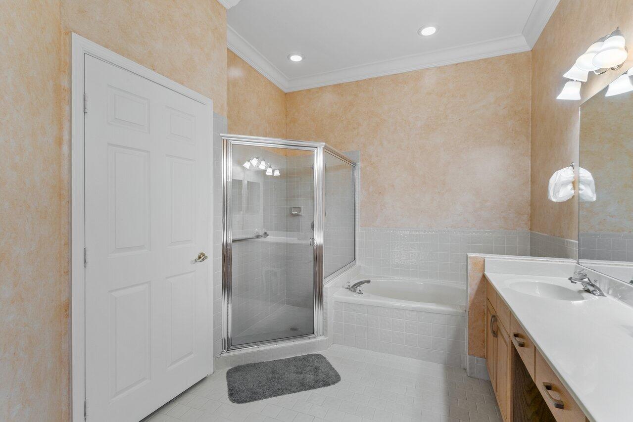 7215 Ashford Lane